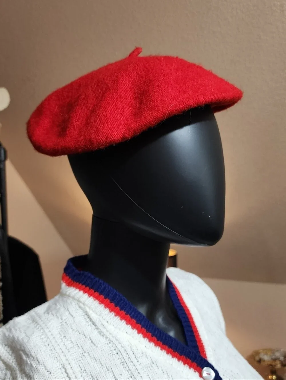 Vintage 1980s Red Wool Beret Hat Classic Parisian French Style